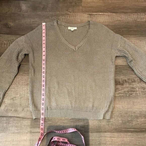 Cloud Chaser Women's Pullover V-Neck Knit Sweater Sz XLarge - Picture 9 of 12